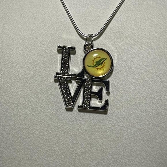 Miami Dolphins NFL LOVE Charm Necklace NEW!! - Picture 3 of 3